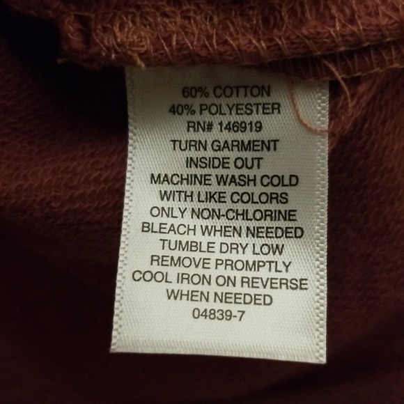 🍃🌺BUYONEGETONE $5 Sweatshirts Metallic Stars🌺🍃 - Picture 7 of 8